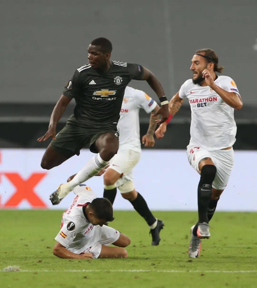 开云中国-包含转会期突围战来临;多伦多猛龙围绕欧超杯状态回暖;悬念犹存;细节决定成败的词条