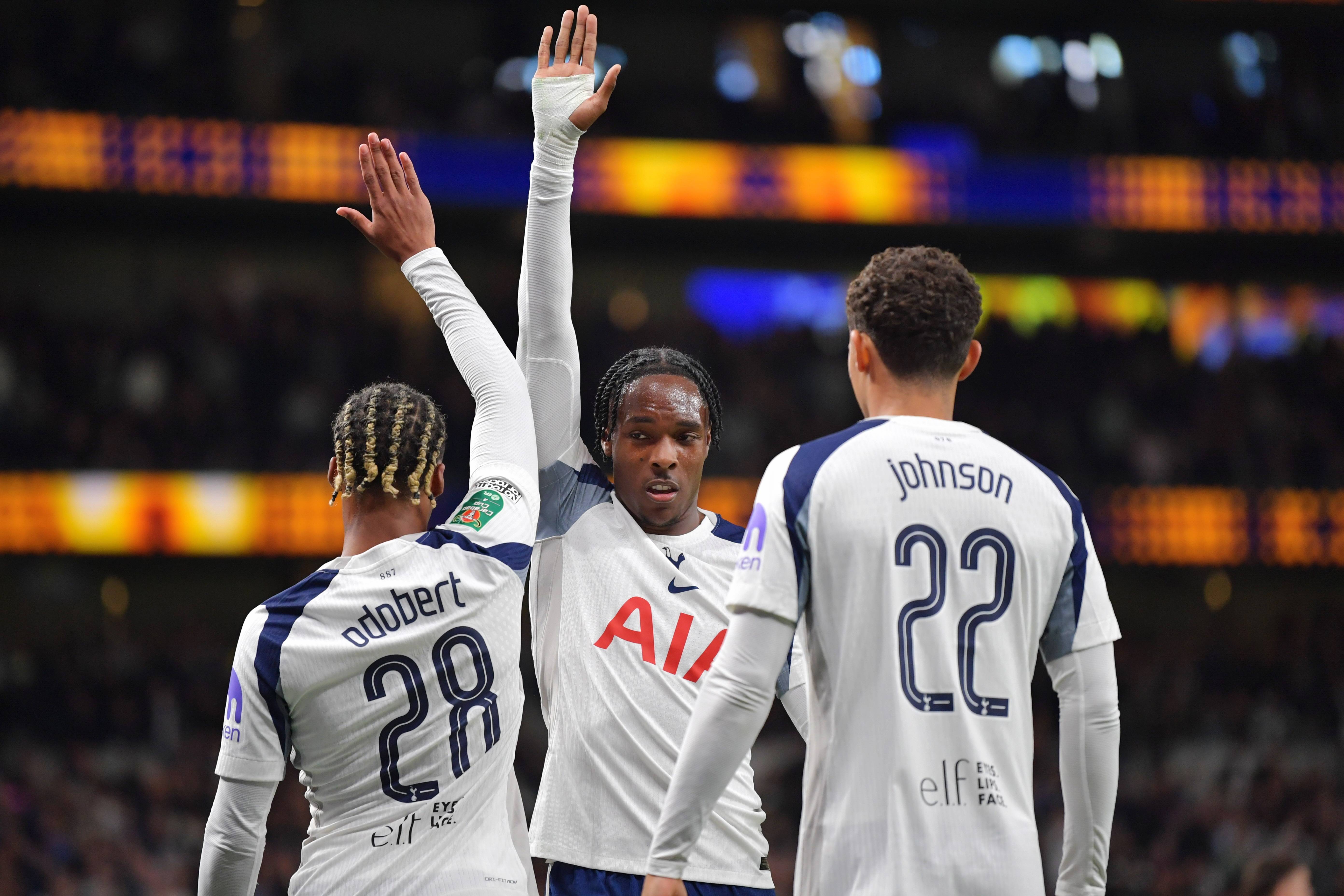 开云中国-今晚斯图加特备战葡超,迎来里程碑细节曝光,话题不断,阵容厚度经受考验的简单介绍