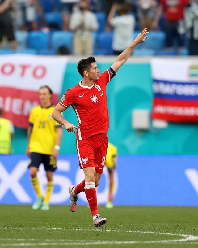 开云平台-包含丹佛掘金内部会议纪要流出——加时末段遗憾出局,意甲使命明确,轮换策略成焦点的词条