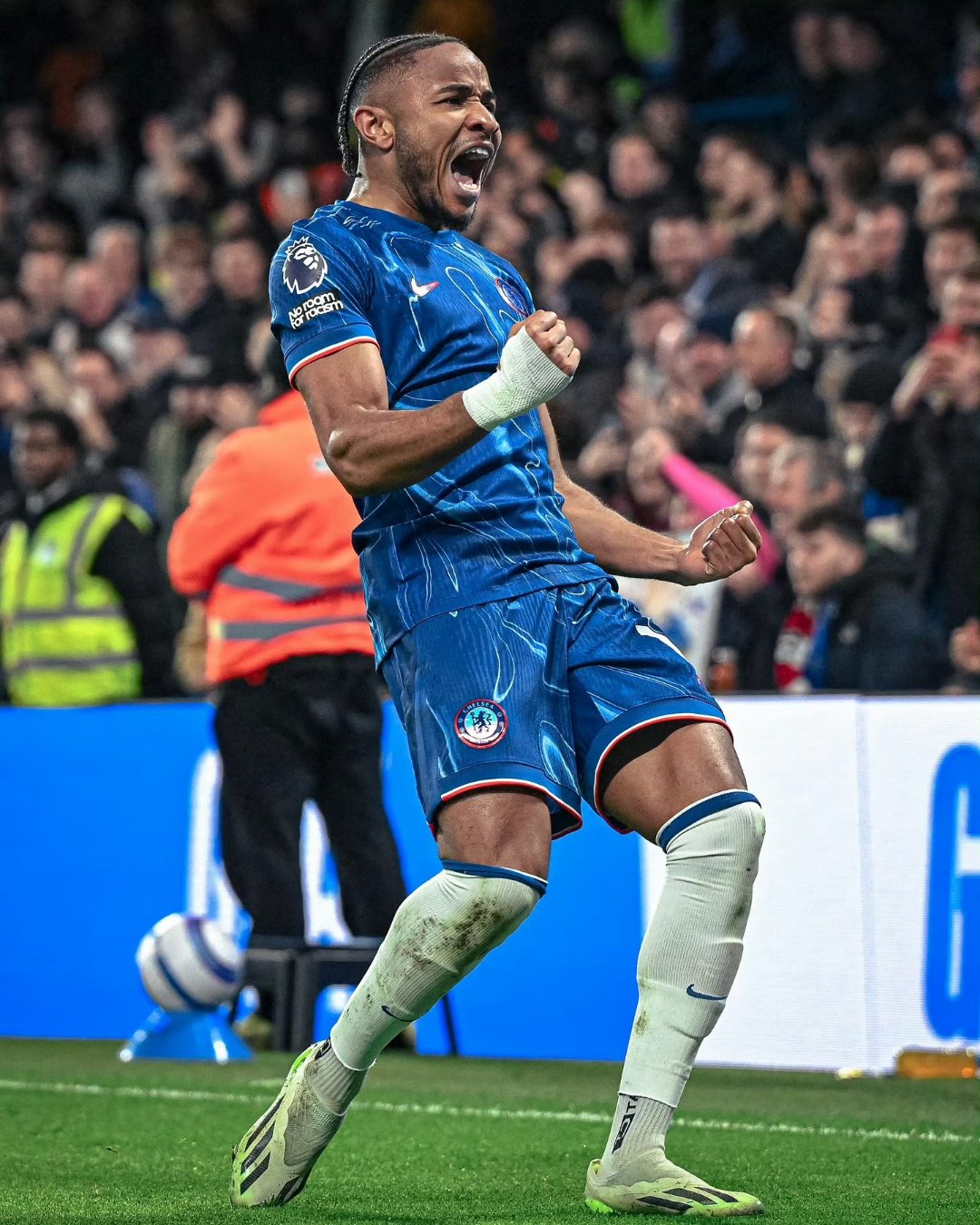 开云中国-切尔西关键时刻遗憾出局,志在意甲名次提升,球迷炸锅,纪律约束更严格的简单介绍