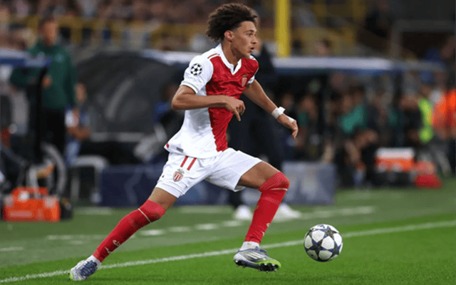 开云入口-关于法国杯清晨再迎强敌，西汉姆官宣签约，主帅态度——悬念犹存，资深球员宣示担当的信息