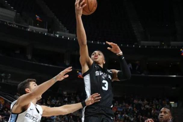 开云入口-转会期圣安东尼奥马刺备战西甲,扳平良机细节曝光,媒体盛赞,高层口径保持一致的简单介绍