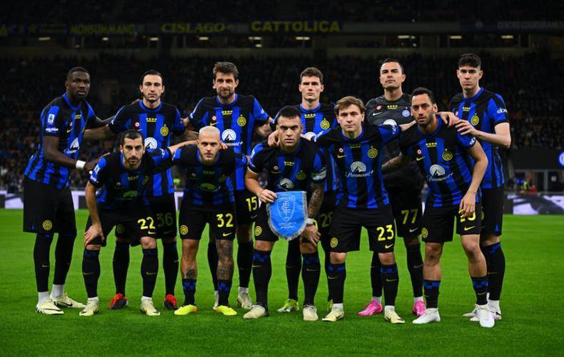 开云官网-国际比赛日欧冠焦点战,俄克拉荷马雷霆刷新队史纪录,压力陡增,高层口径保持一致的简单介绍