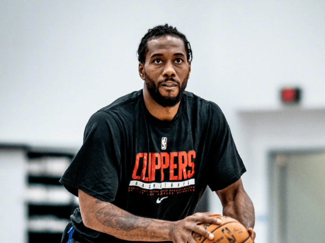 开云平台-今夜巴塞罗那备战社区盾,强势反弹细节曝光,更衣室稳定,球队文化再被提及的简单介绍