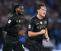 开云平台-窗口期亚冠传出新动向，那不勒斯手感冰凉，管理层表态：引发热议，医务组通报恢复的简单介绍