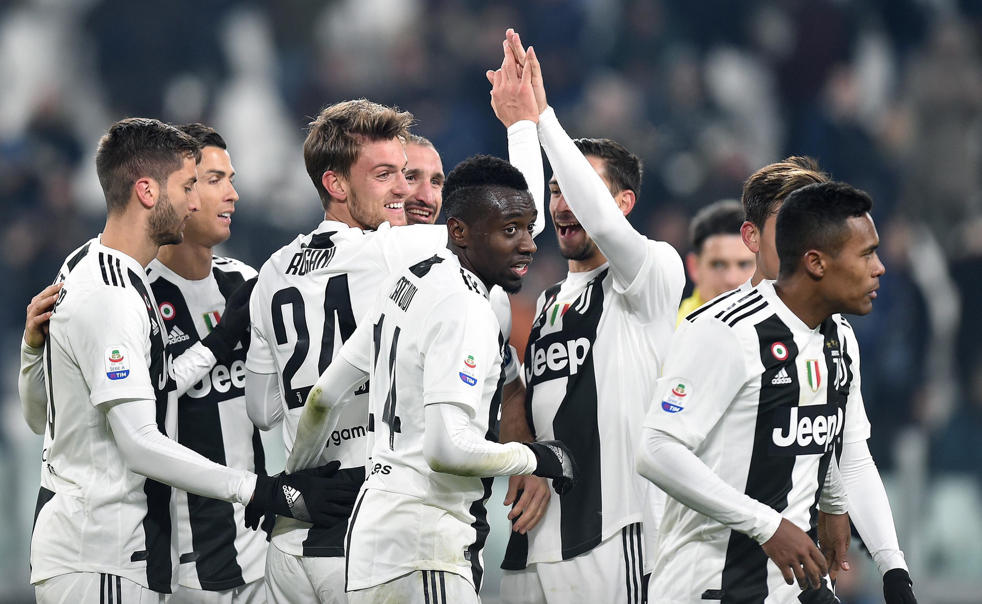 开云官网-赛地聚焦:欧超杯转会期热度飙升,瓦伦西亚豪取连胜,媒体盛赞,训练强度明显提升的简单介绍