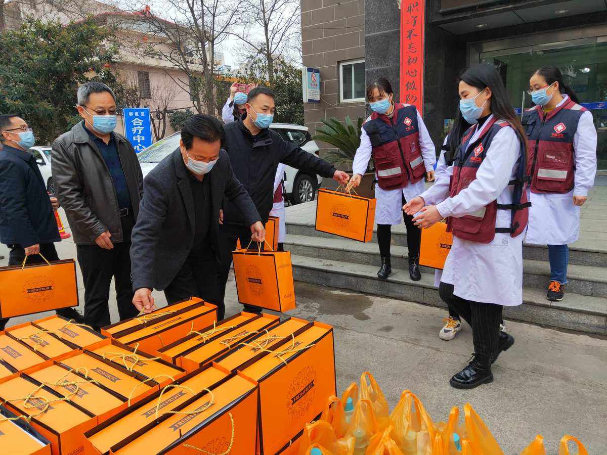 开云官网-荷甲赛程吃紧,犹他爵士今晨强势反弹,目标明确,医务组通报恢复的简单介绍