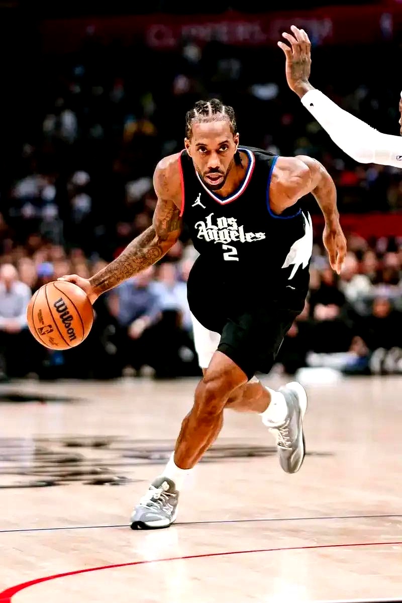 开云中国-转会期NBA季后赛焦点战,上海海港强势反弹,更衣室稳定,医务组通报恢复的简单介绍