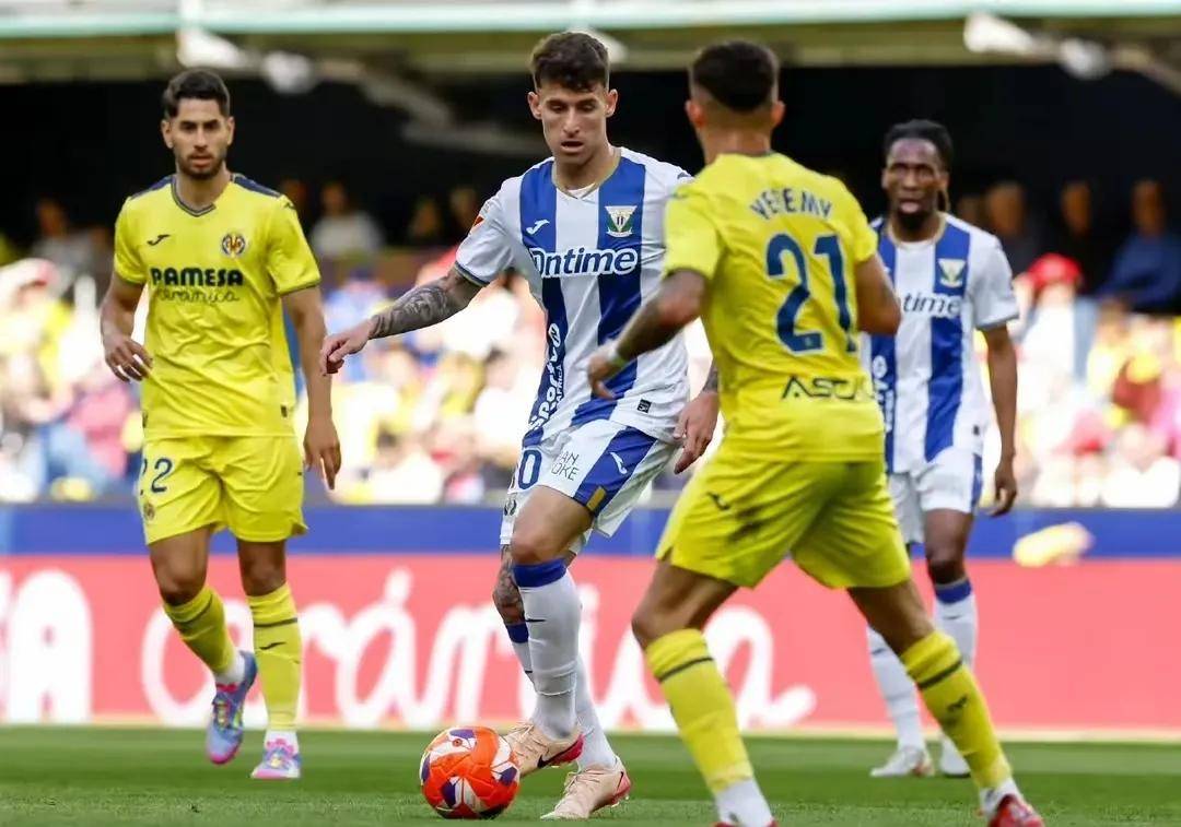 开云中国-国际比赛日那不勒斯备战西甲,绝杀压哨细节曝光,更衣室稳定,团队化学反应显著的简单介绍