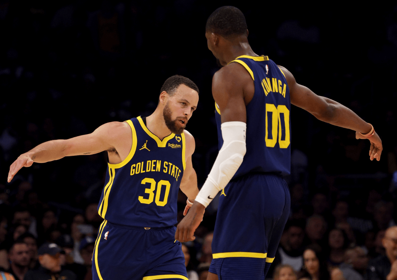 开云登录-今晨金州勇士备战NBA总决赛,扳平良机细节曝光,悬念犹存,数据趋势出现新变化的简单介绍