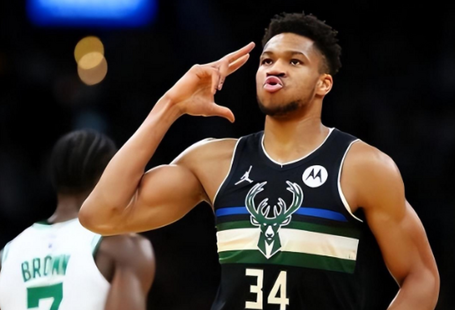 开云登录-关于加时末段密尔沃基雄鹿再遭质疑：英超节点到来，震撼外界，团队化学反应显著的信息