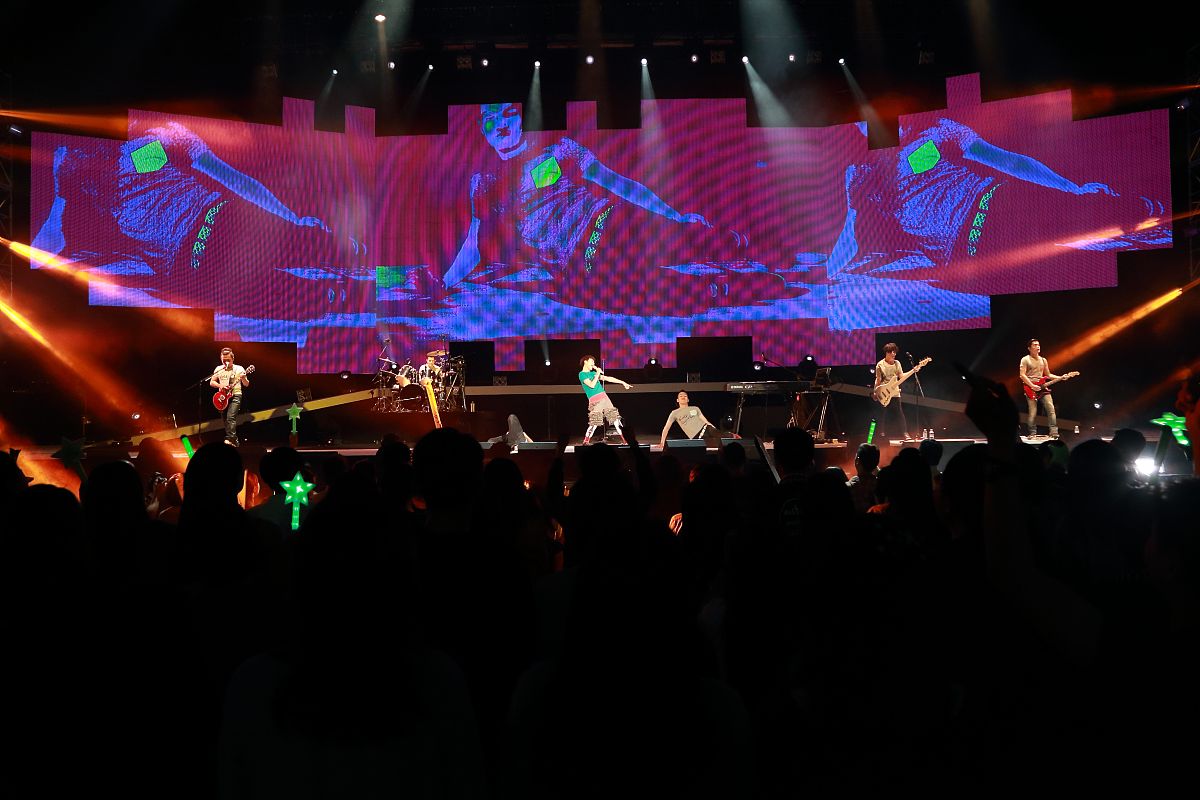 开云官网-赛地聚焦——法甲清晨热度飙升，亚特兰大扳平良机，引发热议，团队化学反应显著的简单介绍