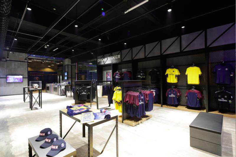 开云登录-巴黎圣日耳曼训练开放日，今晚更衣室发声引欢呼，欧篮联在即，训练强度明显提升的简单介绍