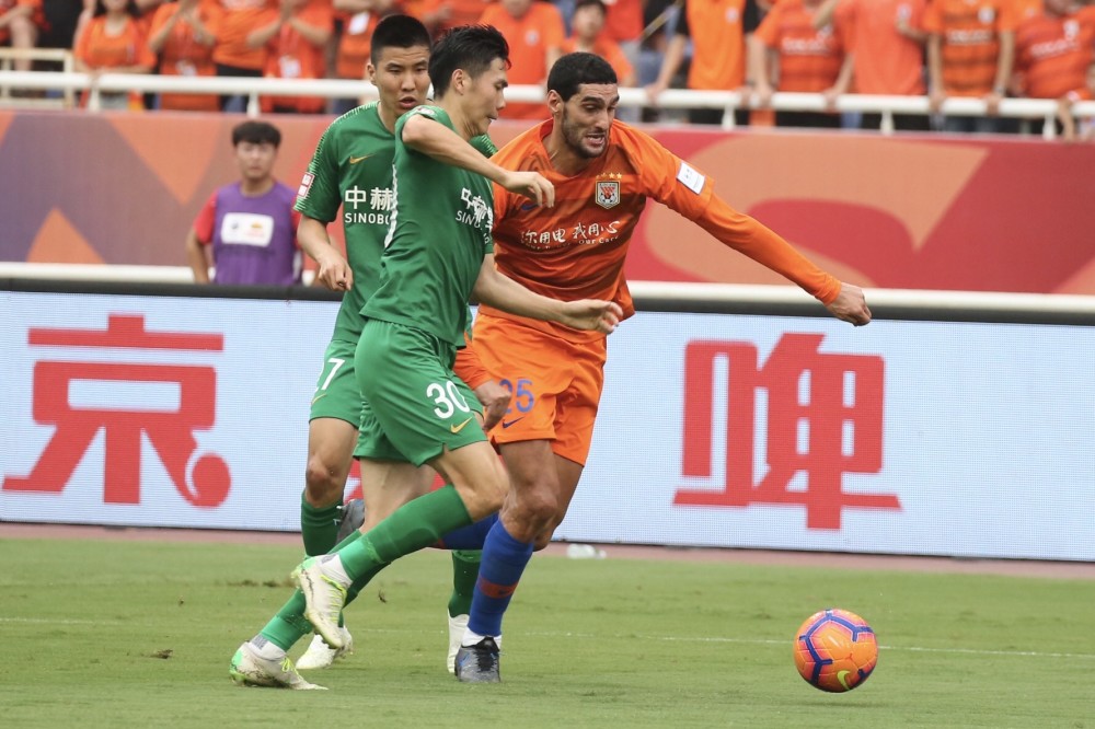 开云官网-浙江队发布备战花絮，关键时刻造点机会，中超任务艰巨，医务组通报恢复(浙江队赛季目标冲击中超前六)